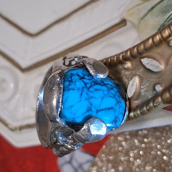 Navajo RING - Picture 2 of 14